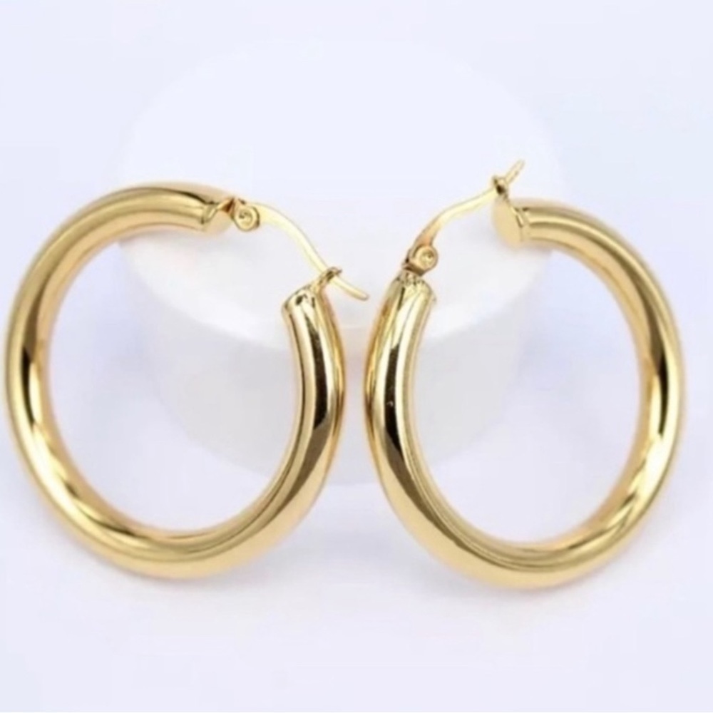 Brand New 18k Gold Plated Over 925 Sterling Silver Size: Approximately 2” - Picture 3 of 3